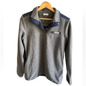 Columbia  PFG, Size small, grey fleece navy polka dot trim